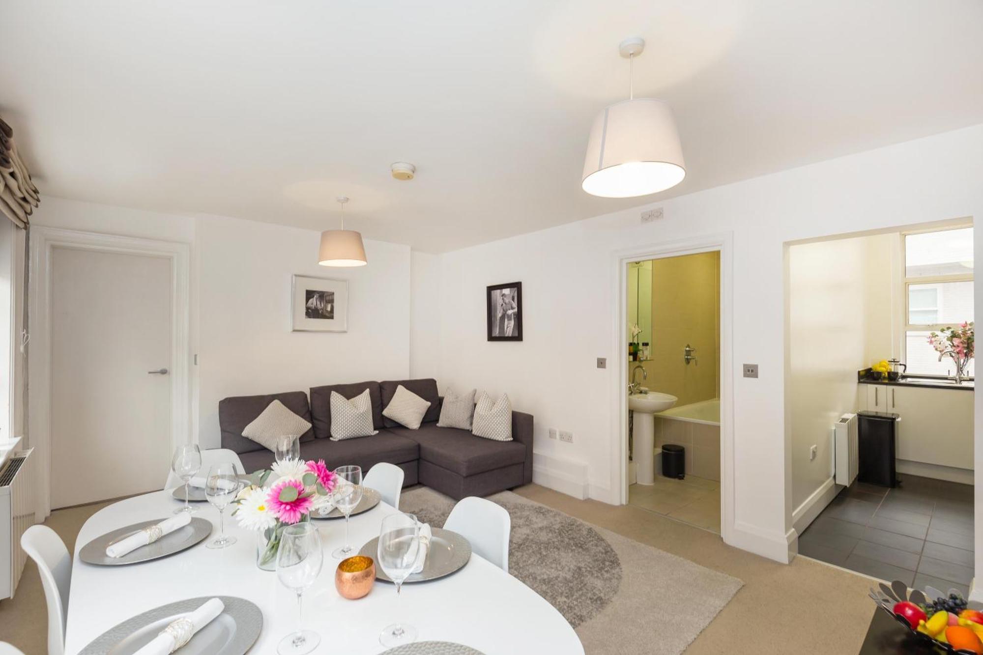 Picton 2Br Apartment - Prime Location & Comfort Londres Extérieur photo